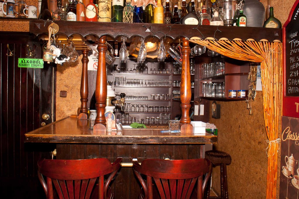 Dom z lokalem gastronomicznym (18)