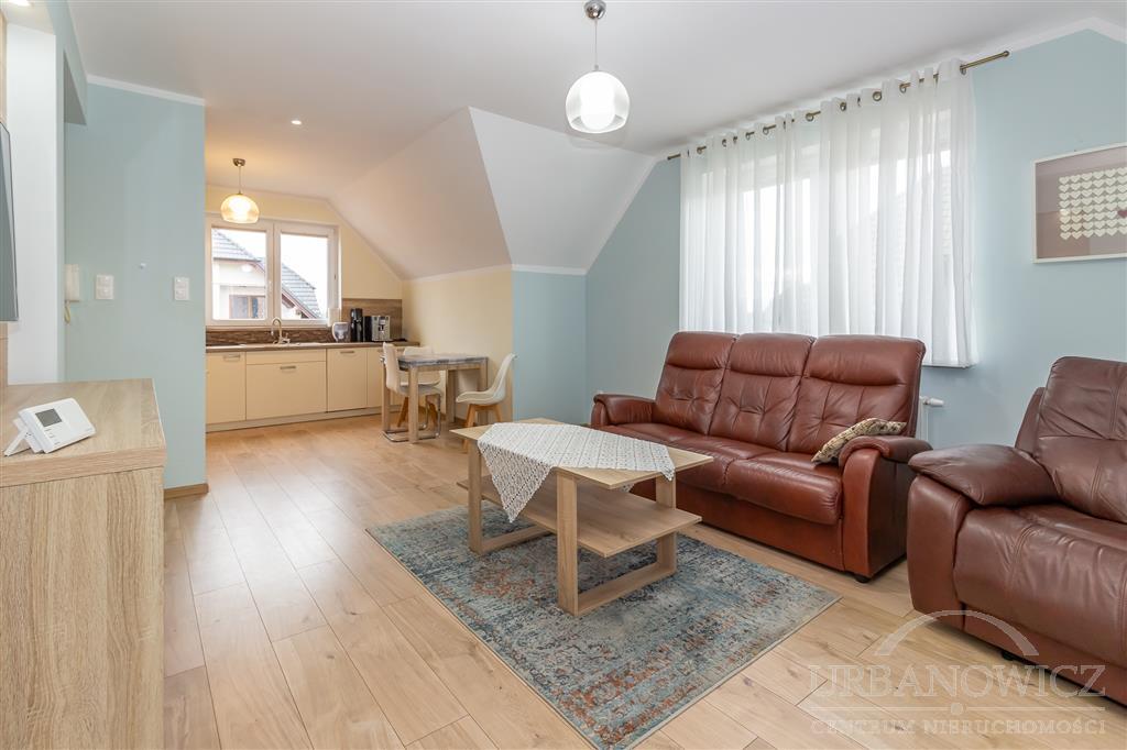 3-pok. mieszkanie z loggią i ogrodem w Darłowie. (3)