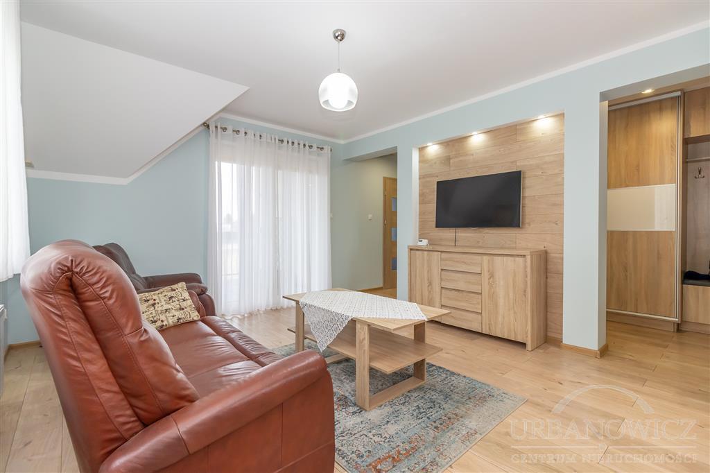 3-pok. mieszkanie z loggią i ogrodem w Darłowie. (5)