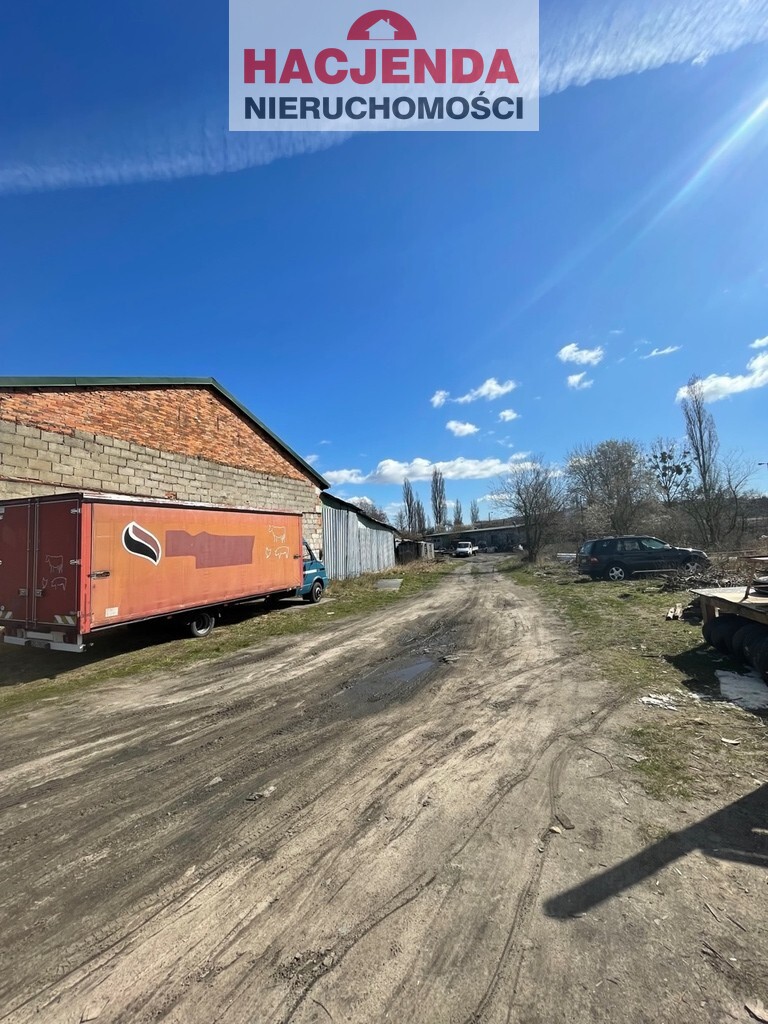 Obiekt, 4,110 m2, Police  (5)