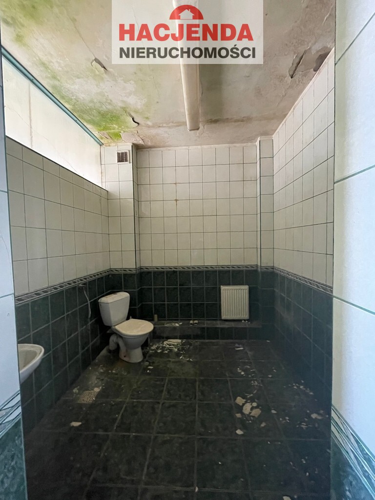 Obiekt, 4,110 m2, Police  (24)