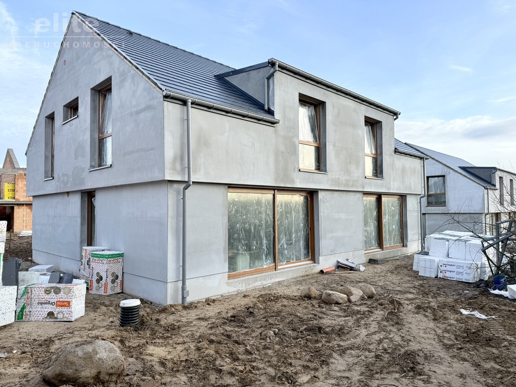 Dobra 4 pok - rekuperacja, kanalizacja miejska (1)