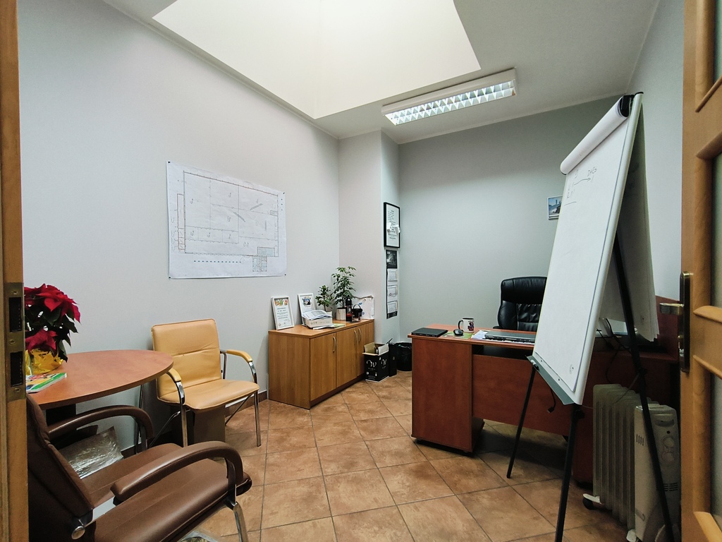 Obiekt magazynowo-biurowy I Chłodnie I Dąbie (15)