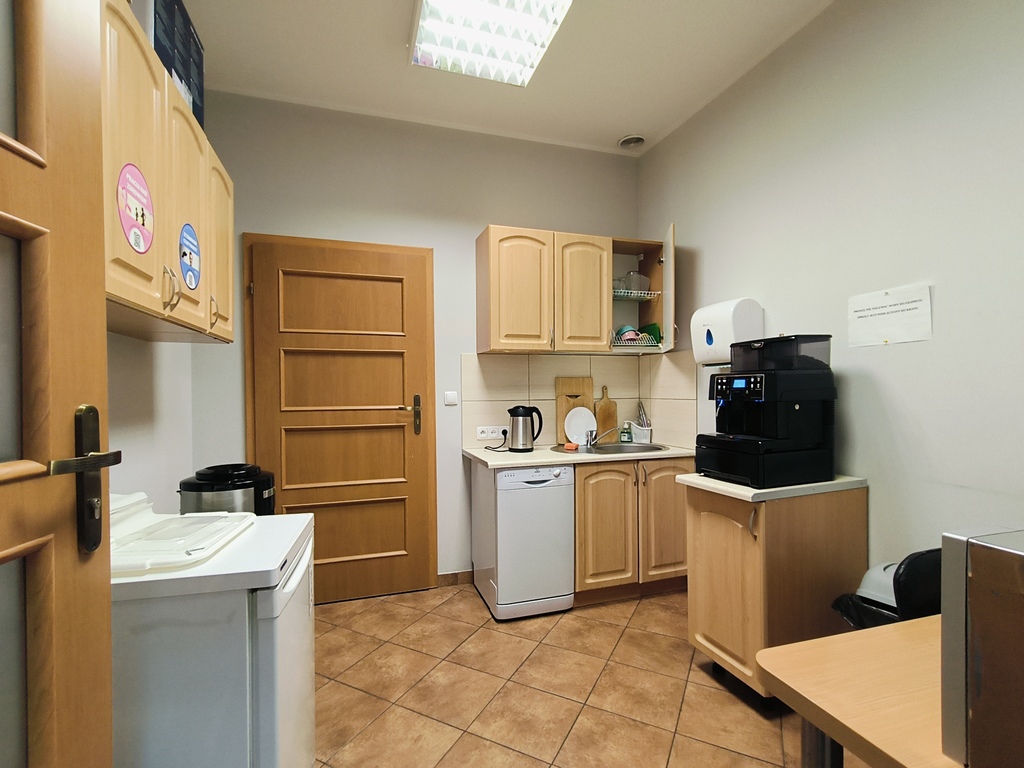 Obiekt magazynowo-biurowy I Chłodnie I Dąbie (16)