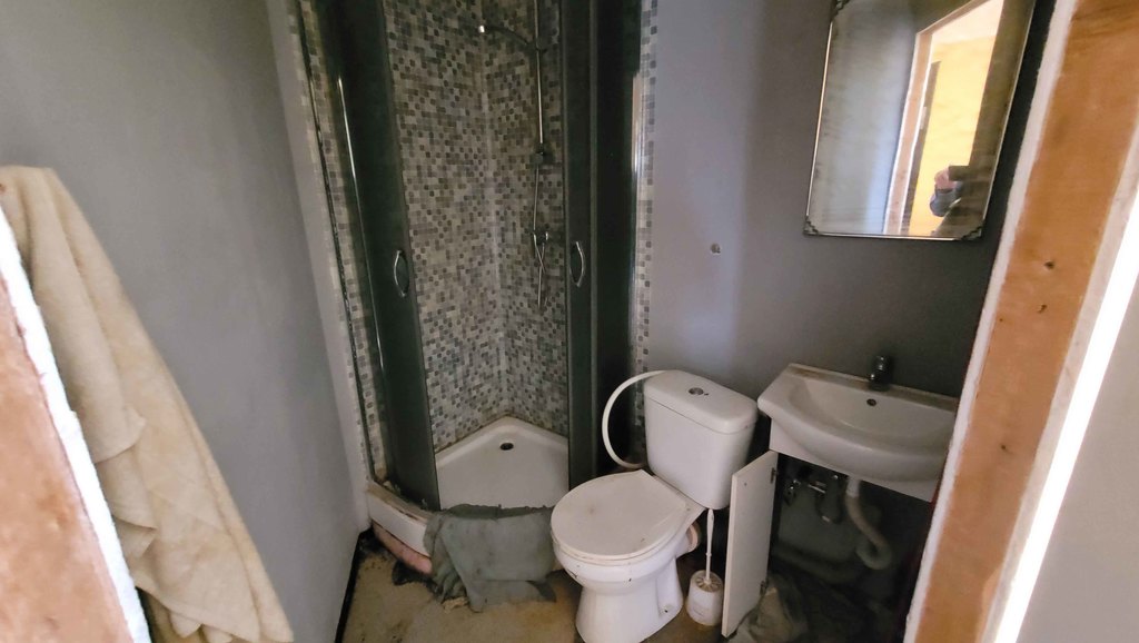 3 pokojowe bezczynszowe, ogród, garaż- do remontu (5)