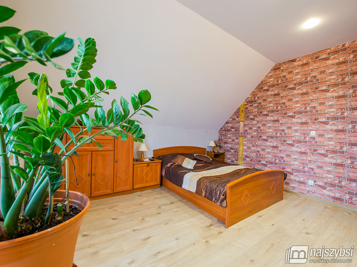 Wolin - dom wolnostojący w świetnej lokalizacji (17)