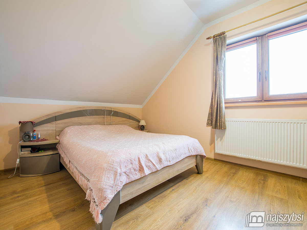 Wolin - dom wolnostojący w świetnej lokalizacji (18)