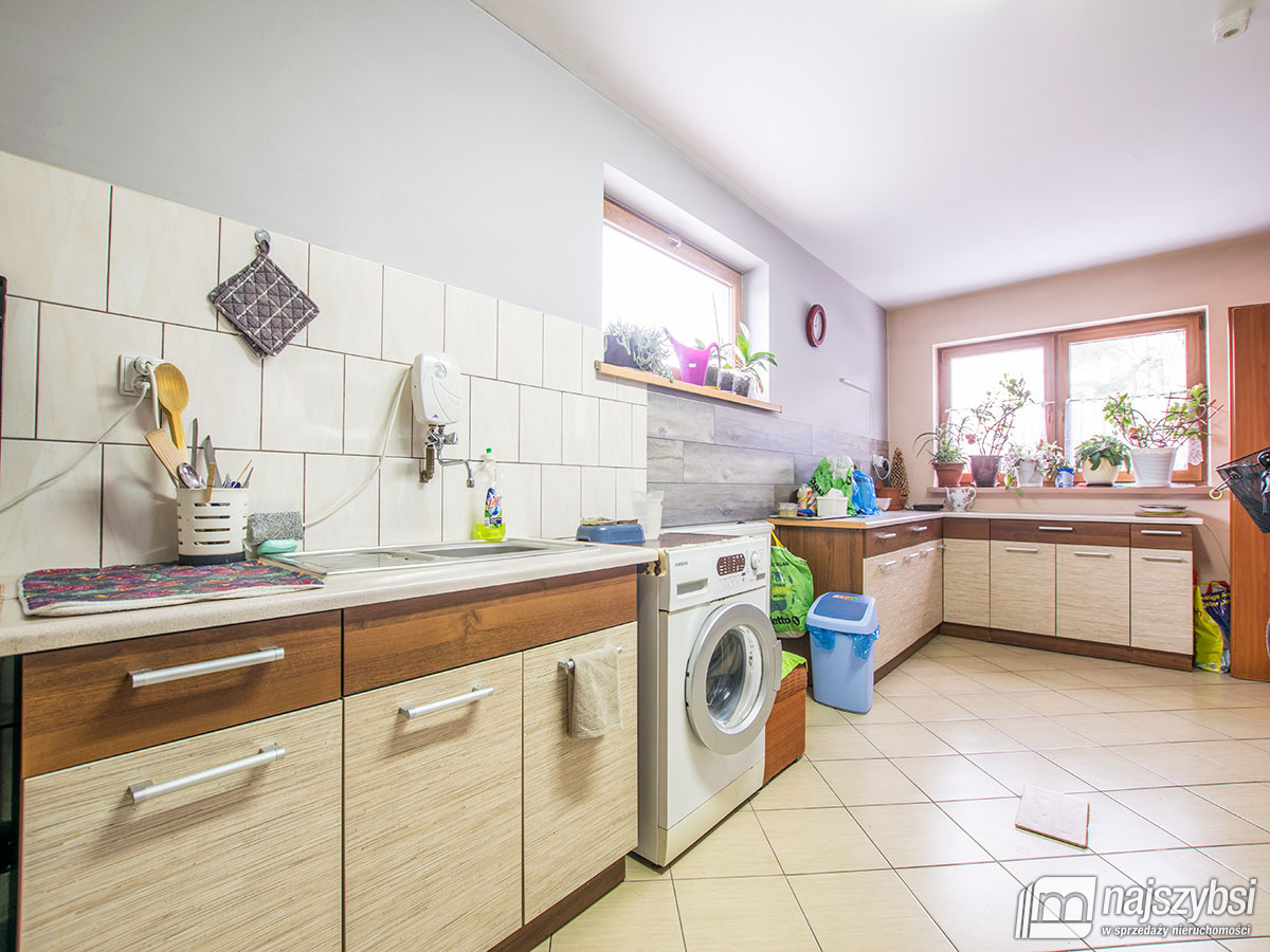 Wolin - dom wolnostojący w świetnej lokalizacji (28)