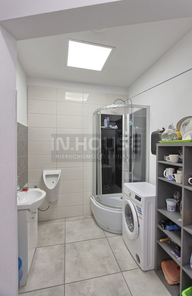 Lokal użytkowy + magazyn w Centrum (10)