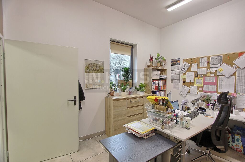 Lokal użytkowy + magazyn w Centrum (14)