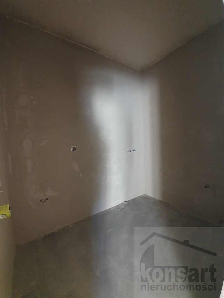 Lokal biurowy w nowym budynku w Dąbiu (7)