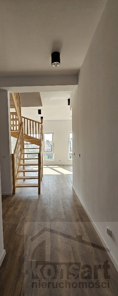 Lokal biurowy w nowym budynku w Dąbiu (4)