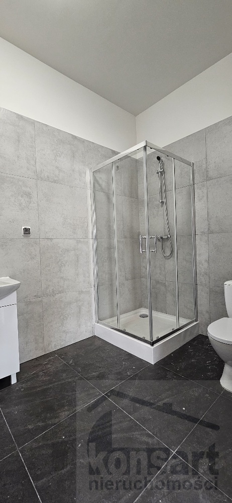 Lokal biurowy w nowym budynku w Dąbiu (6)