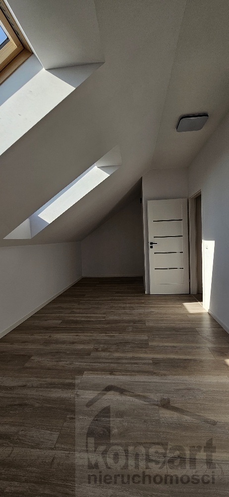 Lokal biurowy w nowym budynku w Dąbiu (25)