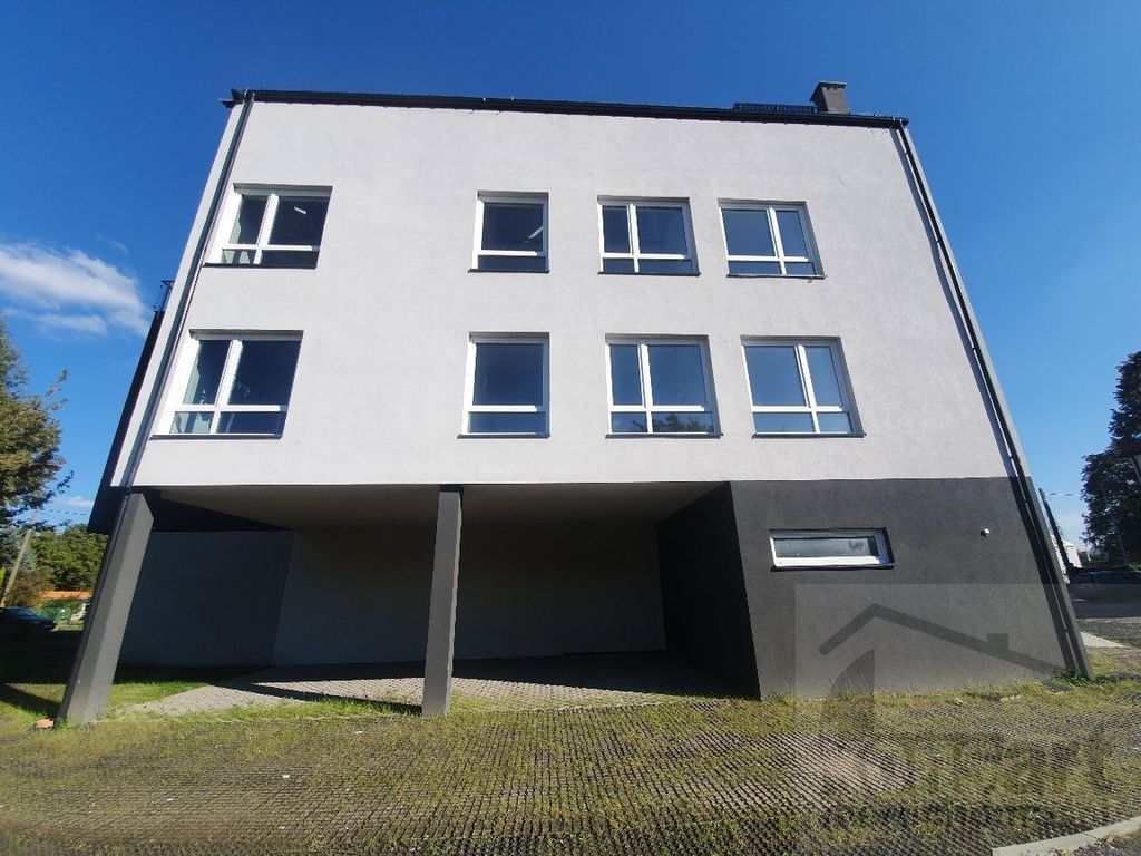 Lokal biurowy w nowym budynku w Dąbiu (15)