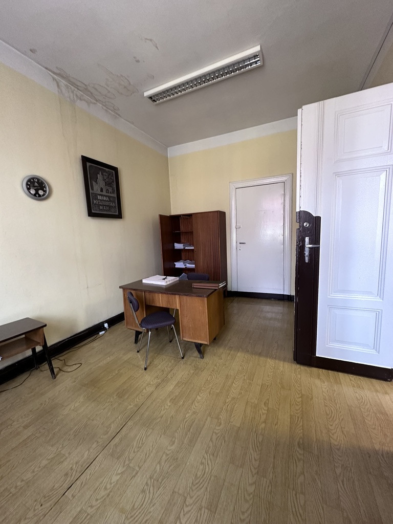 Budynek biurowy ze sklepem  w Trzcińsku Zdroju (6)