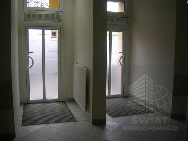 Lokal 110 m2 pod usługi w centrum miasta (2)