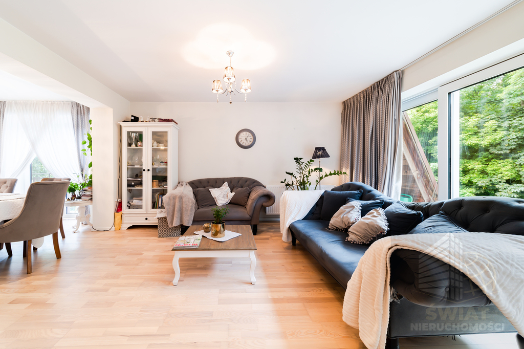 Nieruchomość idealna pod gabinety lub klinikę Osów (8)