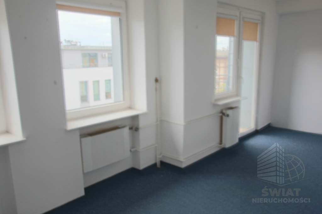 Centrum, lokal biurowy 100m2, cena 2500 netto (6)