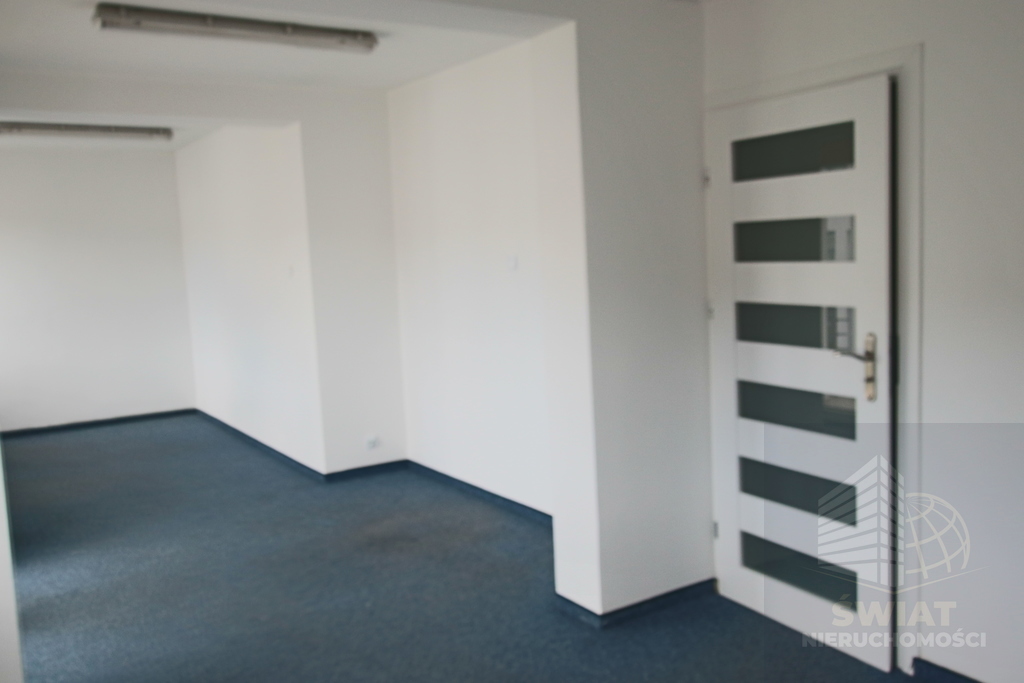 Centrum, lokal biurowy 100m2, cena 2500 netto (8)