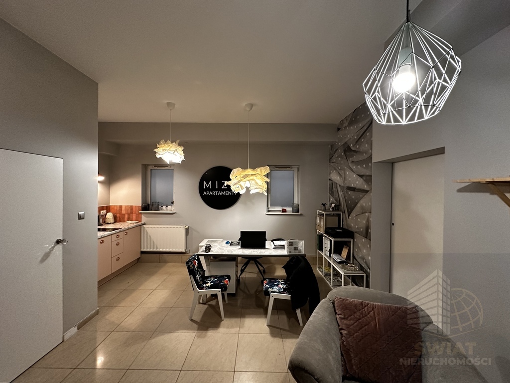 Sprzedam lokal usługowy  47m2 w centrum Kołobrzegu (1)