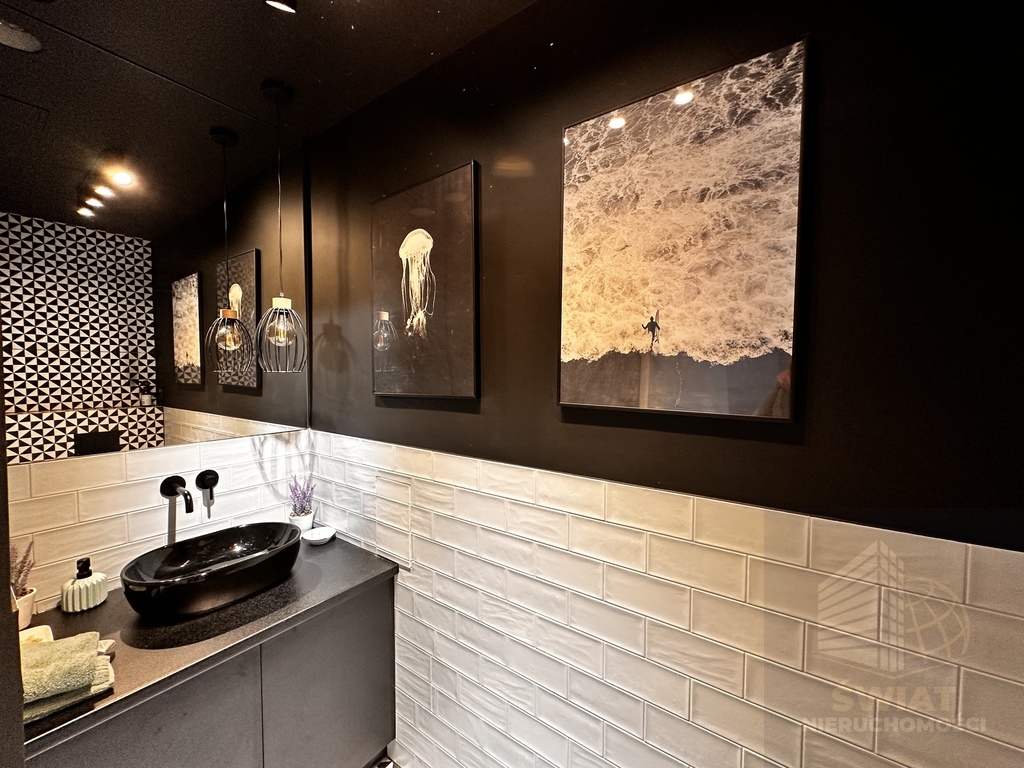 Sprzedam lokal usługowy  47m2 w centrum Kołobrzegu (5)