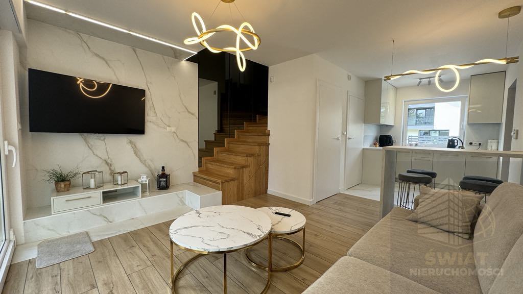 Apartament z ogródkiem przy plaży w Dziwnówku! (4)