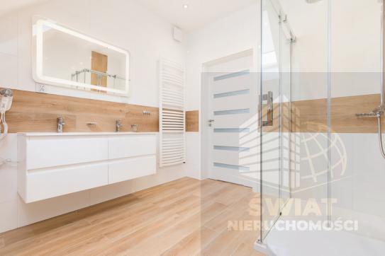 Luksusowy dom ze SPA położony w urokliwym miejscu (17)