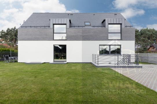 Luksusowy dom ze SPA położony w urokliwym miejscu (21)