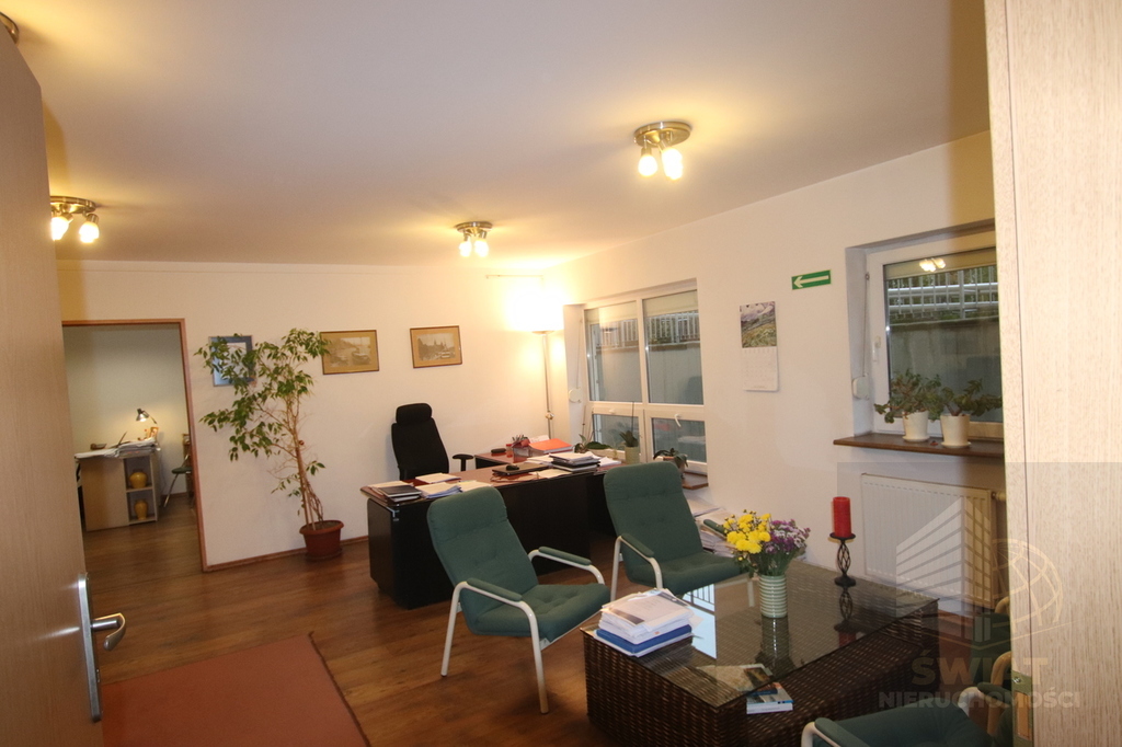 Lokal użytkowy 124,85 m2 na biura, gabinety, itp (5)