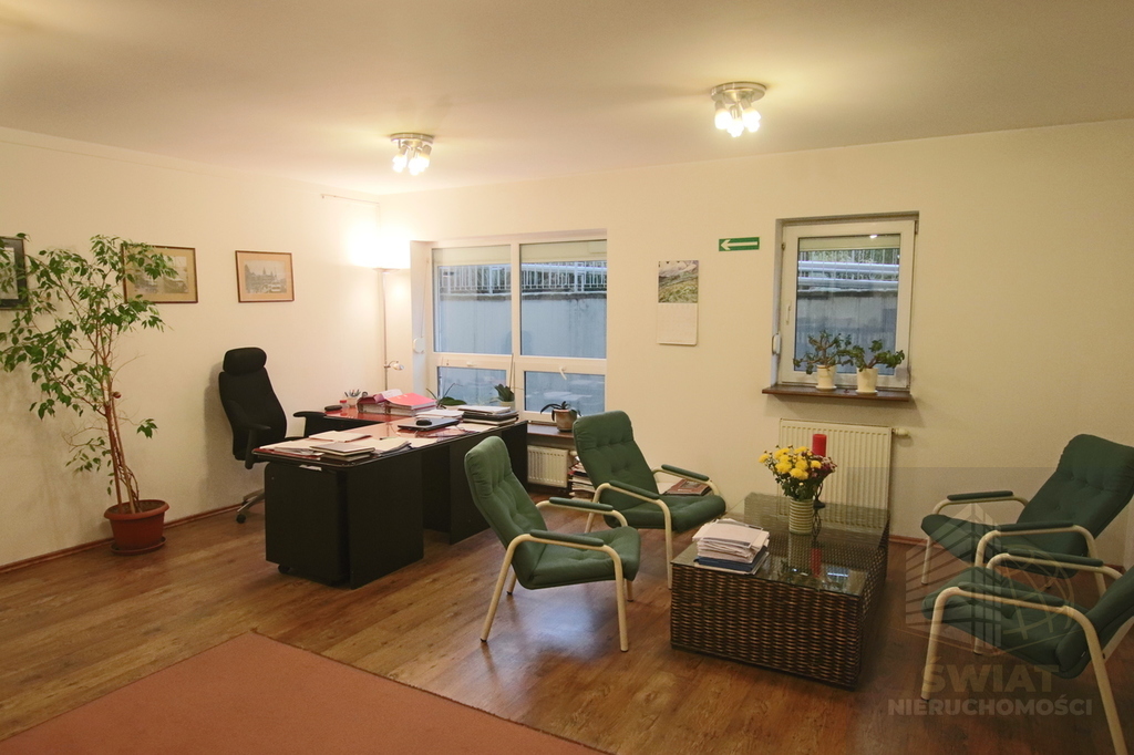 Lokal użytkowy 124,85 m2 na biura, gabinety, itp (1)