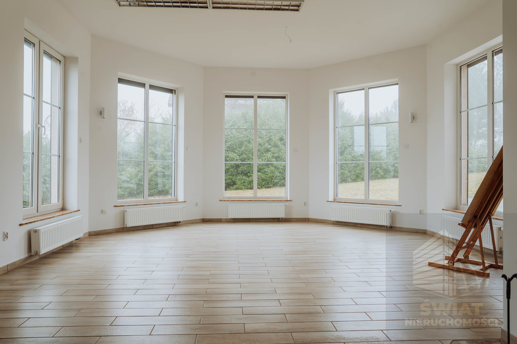 Idealny dom z POTENCJALEM do zamieszkania od zaraz (1)