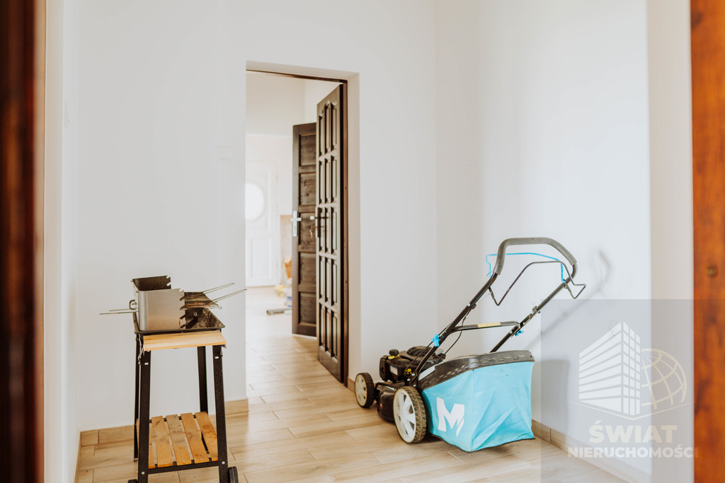 Idealny dom z POTENCJALEM do zamieszkania od zaraz (6)