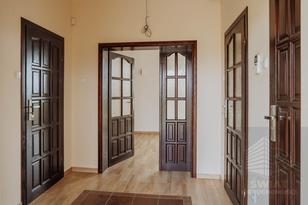 Idealny dom z POTENCJALEM do zamieszkania od zaraz (11)