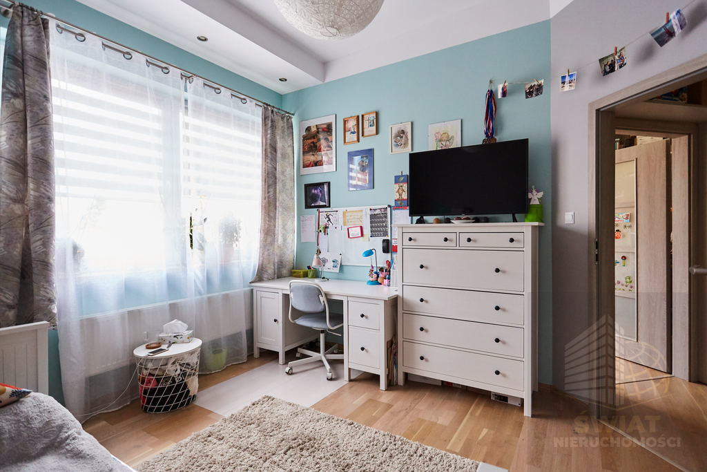 BEZCZYNSZOWE 4-pokoje mieszkanie w Policach (7)