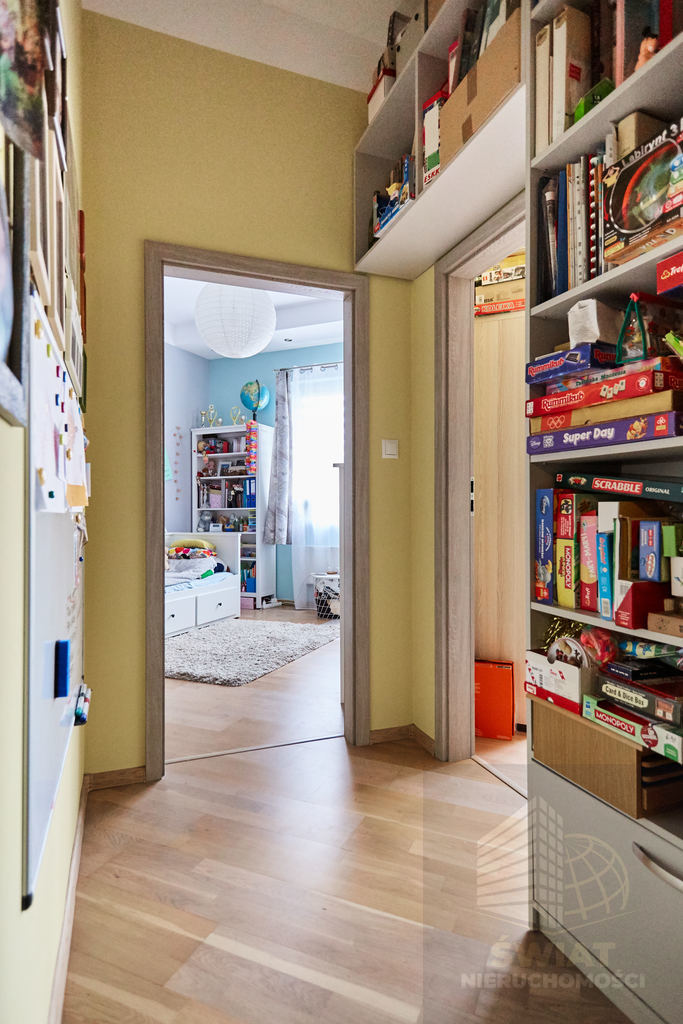 BEZCZYNSZOWE 4-pokoje mieszkanie w Policach (17)