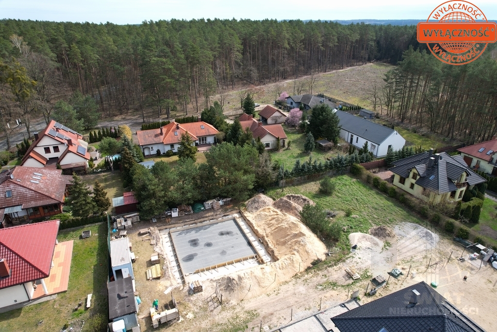 Dom wykończony pod klucz! w zabudowie bliźniaczej. (6)