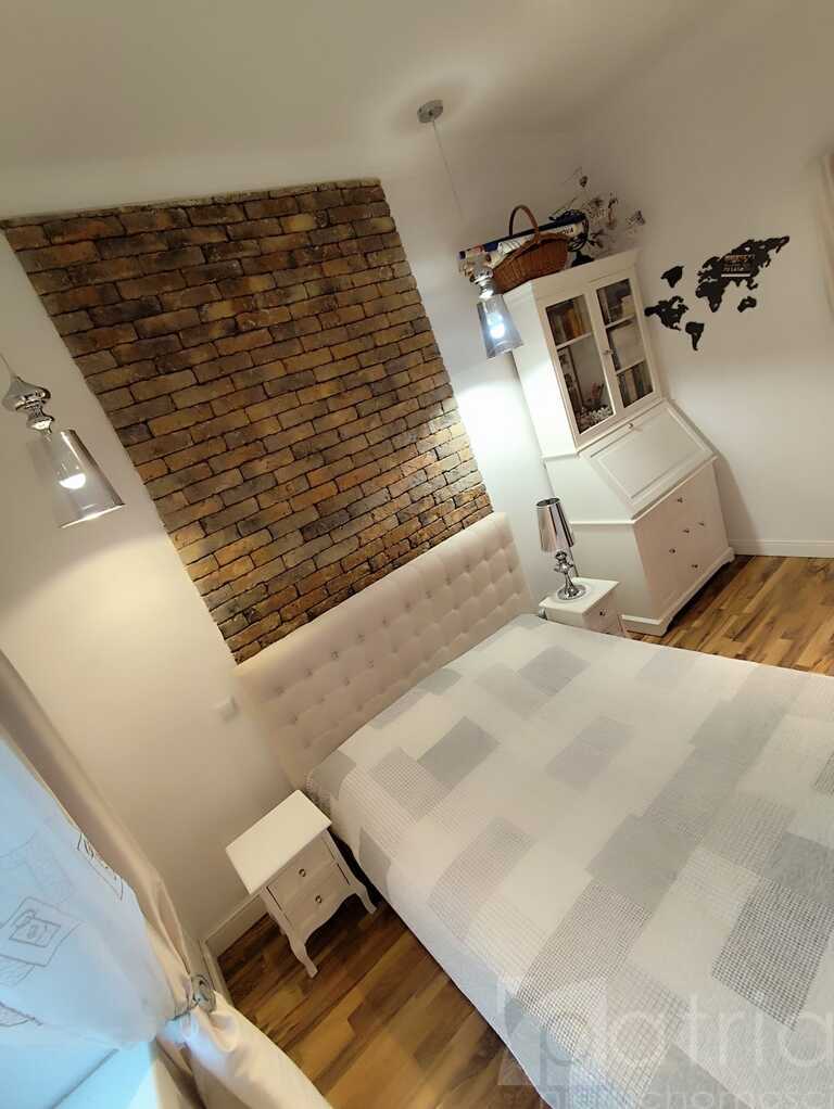 2 pokoje w centrum-1 piętro do zamieszkania (15)