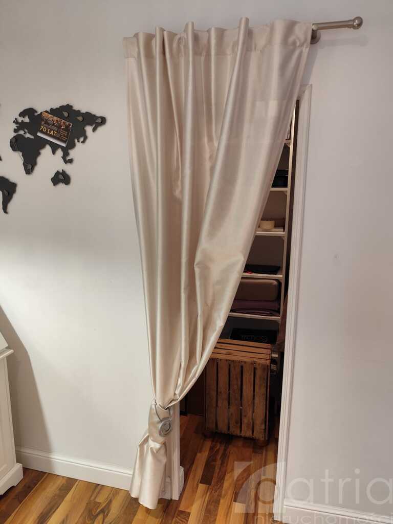 2 pokoje w centrum-1 piętro do zamieszkania (16)