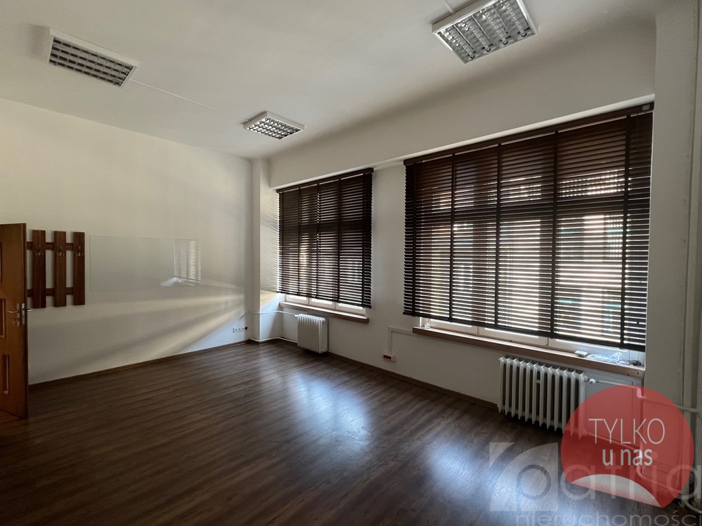 Lokal biurowy centrum miasta do wynajęcia (3)