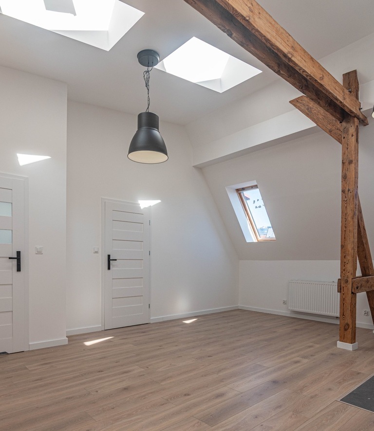 Mieszkanie 2-pokojowe. Ścisłe centrum (9)