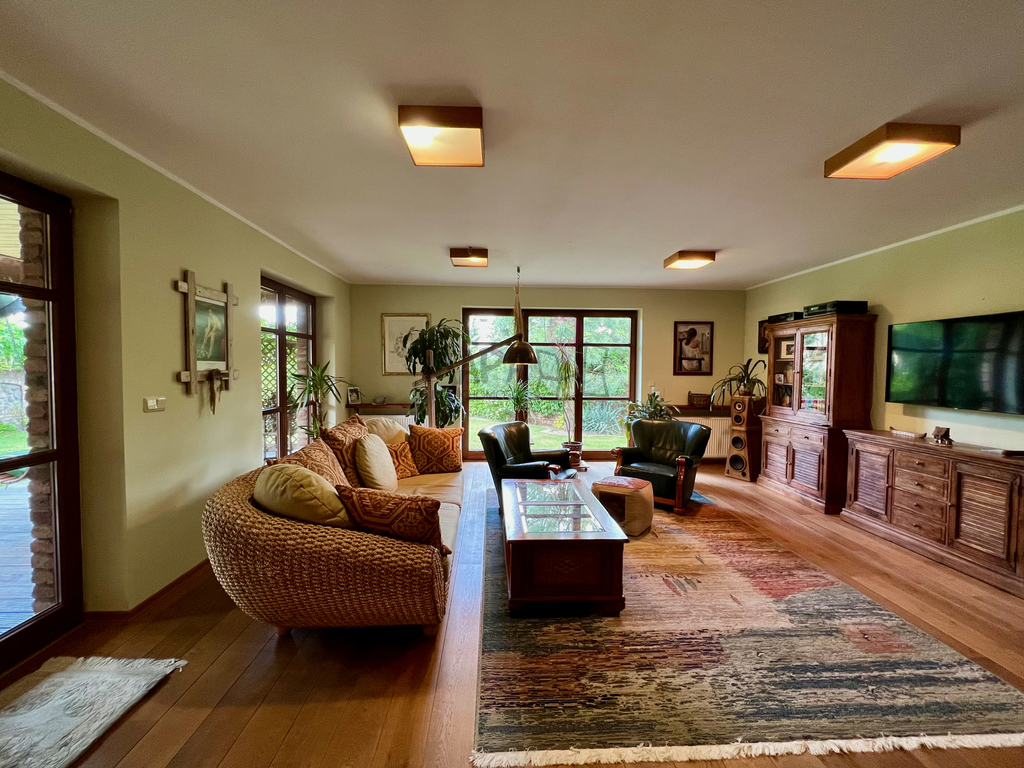 Stylowy dom parterowy w pobliżu jez. Głębokiego (6)