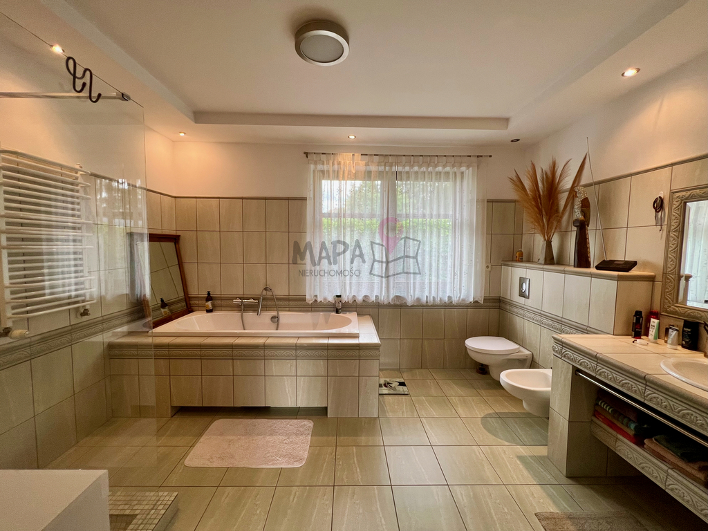 Stylowy dom parterowy w pobliżu jez. Głębokiego (12)