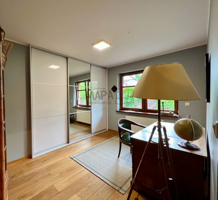 Stylowy dom parterowy w pobliżu jez. Głębokiego (13)