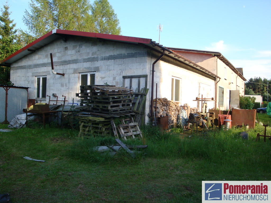 Tanowo hala 300m, mieszkanie 105m, dz. 6ys.1,8mln (2)