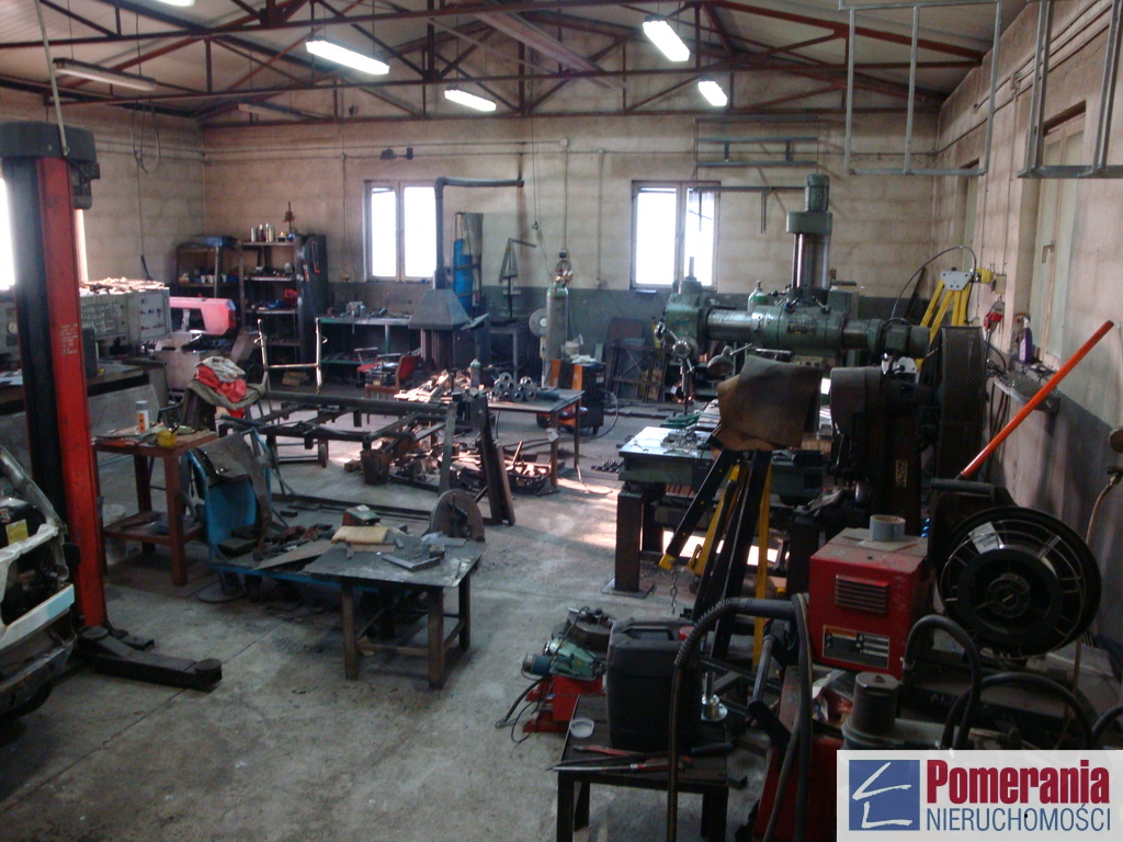 Tanowo hala 300m, mieszkanie 105m, dz. 6ys.1,8mln (6)