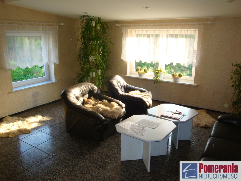 Tanowo hala 300m, mieszkanie 105m, dz. 6ys.1,8mln (12)