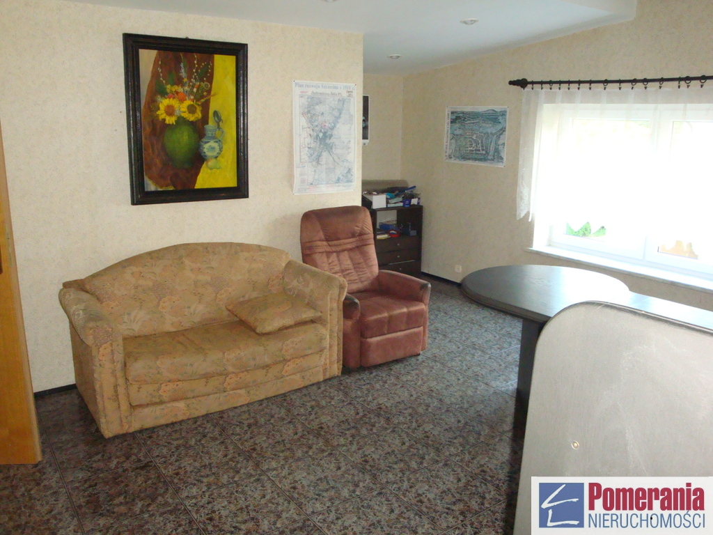 Tanowo hala 300m, mieszkanie 105m, dz. 6ys.1,8mln (15)