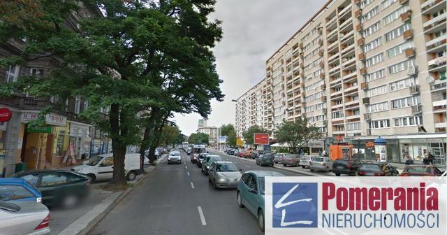 Lokale na sprzedaż w centrum !!! (1)