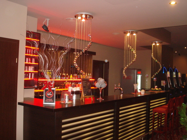 lokal z solidnym najemcą (2)